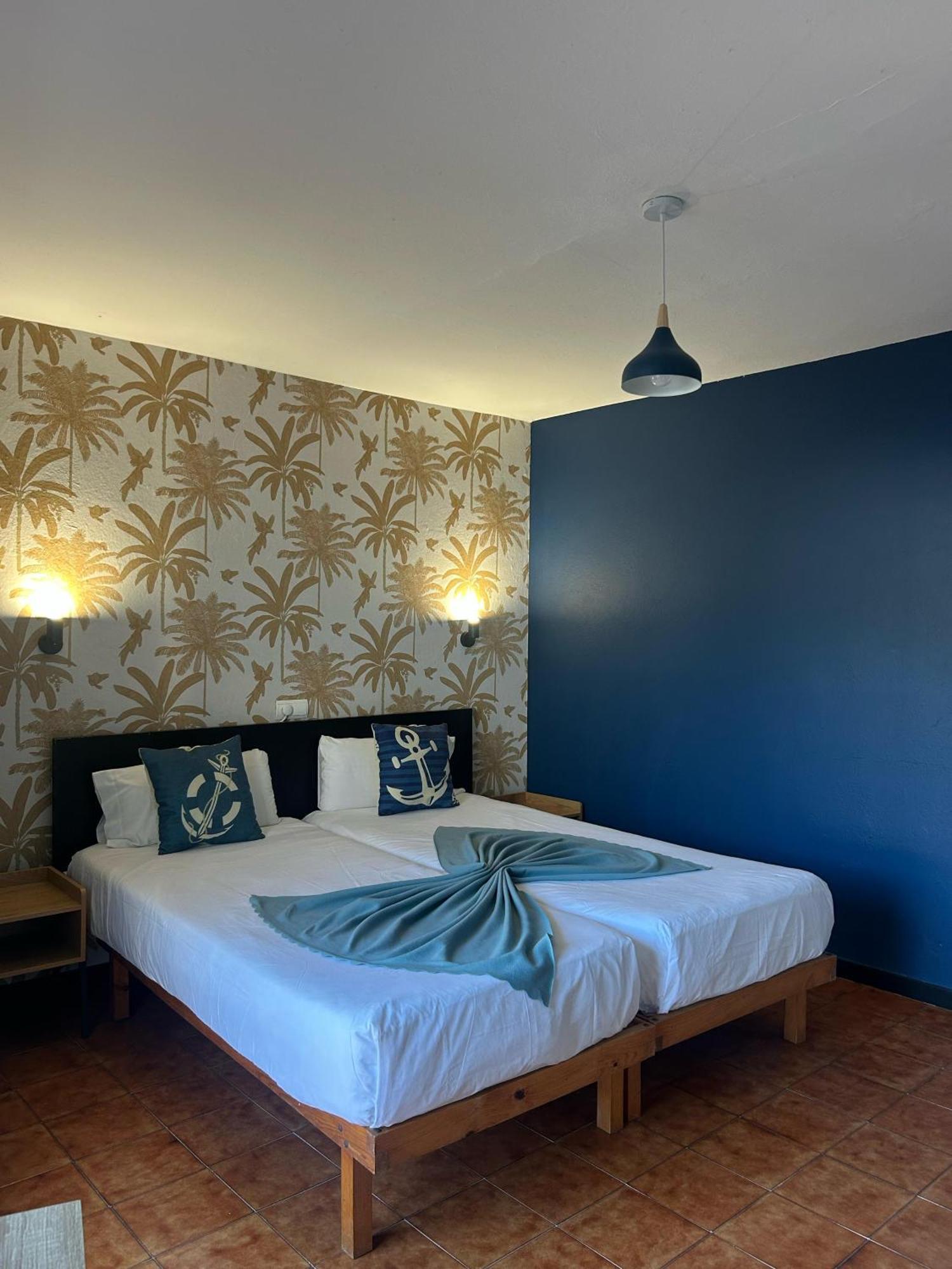 Hostal Balearic (Adults Only) Σαν Αντόνιο Εξωτερικό φωτογραφία